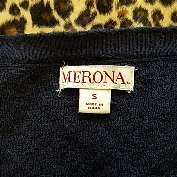 💙Cute Cardigan 💙 - Picture 5 of 6